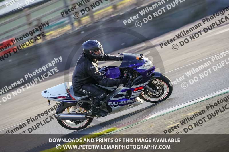 donington no limits trackday;donington park photographs;donington trackday photographs;no limits trackdays;peter wileman photography;trackday digital images;trackday photos